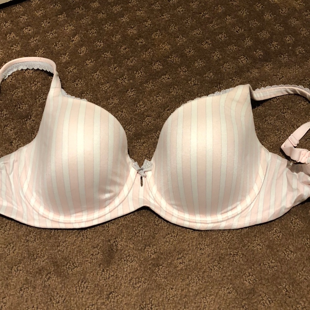 Victoria secret bra